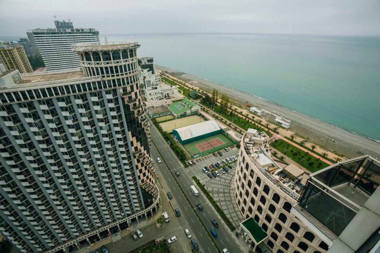 Sea Towers Suite Batumi Exterior foto